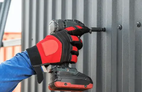 Travaux de zinguerie - Soulaire-et-Bourg